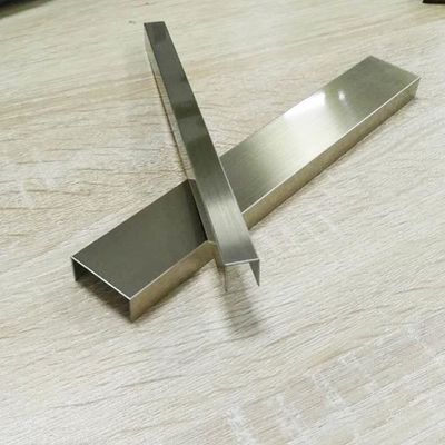 قیمت خوب گرید 304 316L 201 طلا نقره ای رزگلد رنگ U شکل نوار برش فولادی ضد زنگ برای پارتیشن کاشی آنلاین