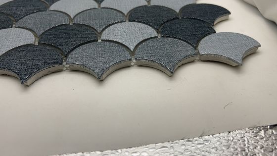 قیمت خوب موزاییک موزاییک پورسلین سیاه و برنج آبی برای تزئین استخر شنا آنلاین