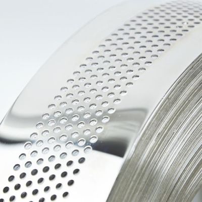 قیمت خوب آینه پانچ شده جلا دهنده نوار فولادی ضد زنگ کویل JIS 304 ضد زنگ آنلاین