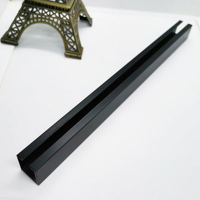 قیمت خوب زاویه های سفید دیوار تایر فولاد برای تزئین آسانسور آنلاین