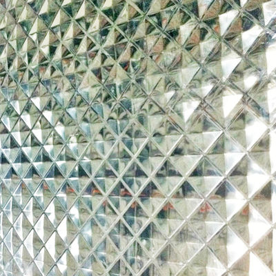 قیمت خوب برش لیزرآینه 8K طلا رنگ PVD 304 201 فولاد ضد زنگ ضخامت برچسب گرد سفارشی آنلاین