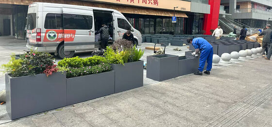 قیمت خوب جعبه خود آبیاری فولاد ضد زنگ با سیستم آبیاری آنلاین