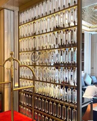 قیمت خوب PVD مینیمالیست پوشش تیتانیوم آینه 8k لهستانی 304 فولاد ضد زنگ صفحه تقسیم اتاق تقسیم کننده برای دفتر و خانه آنلاین